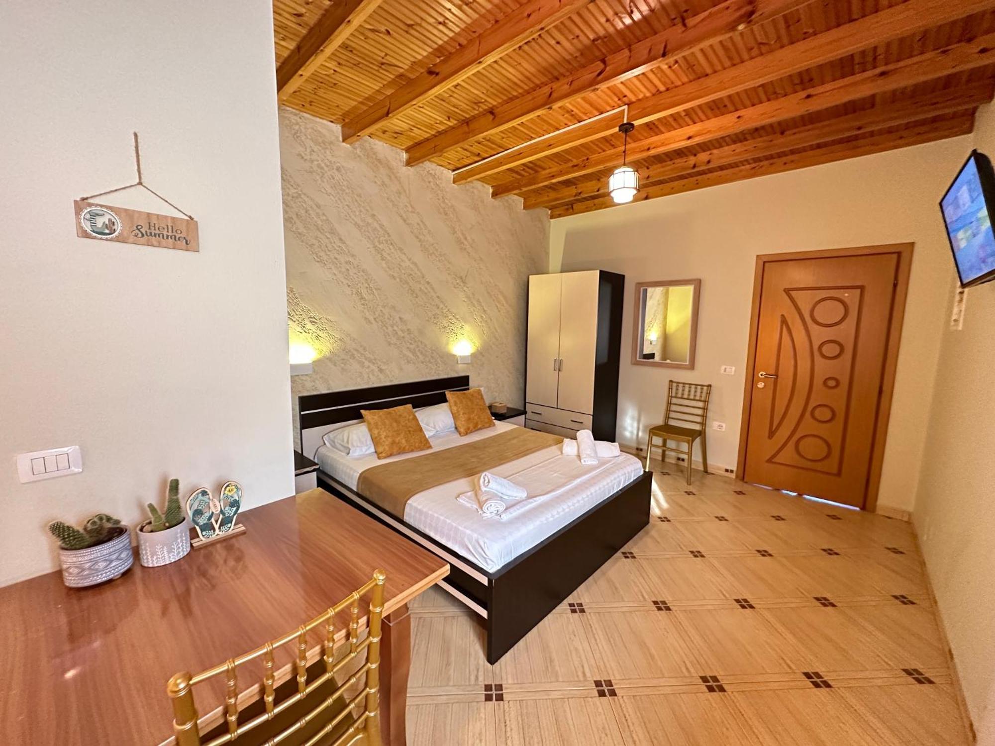 Arial Penthouse Suites Vlorë Exterior foto