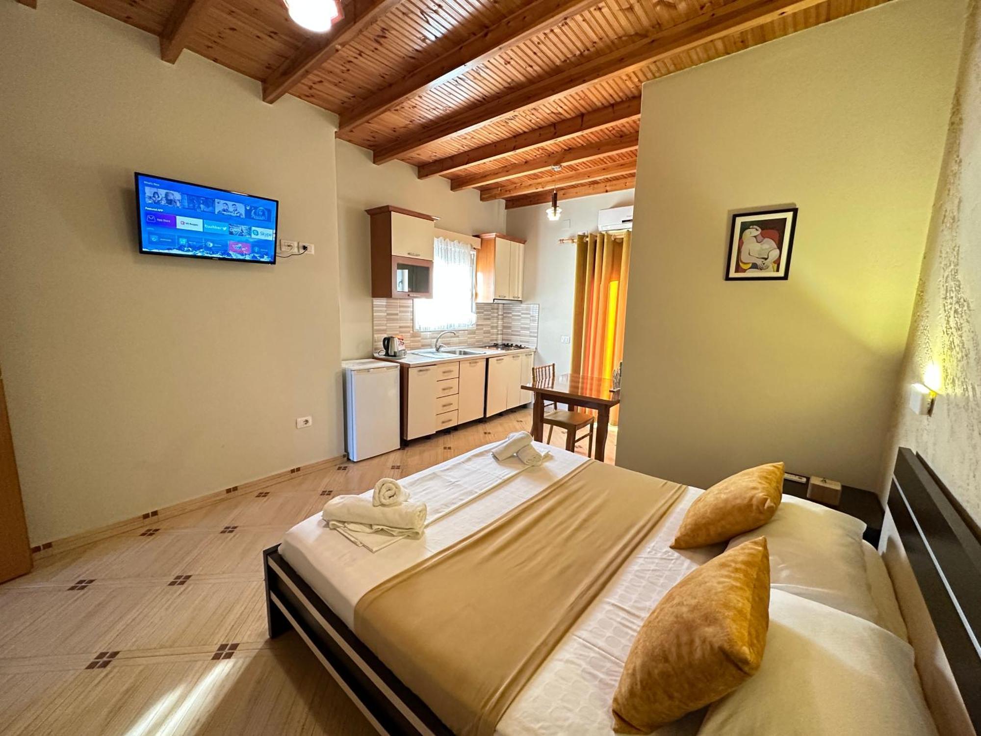 Arial Penthouse Suites Vlorë Exterior foto