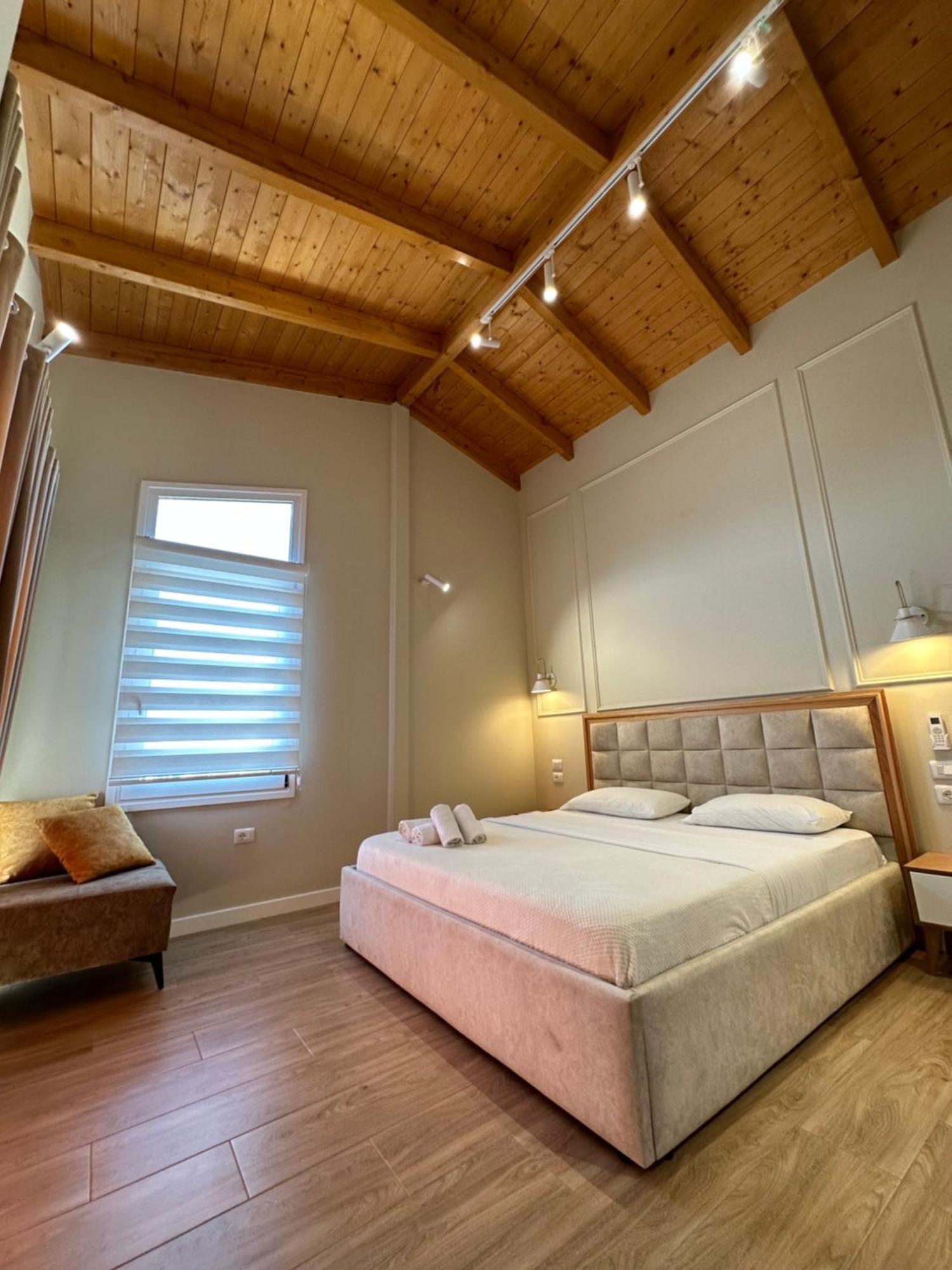 Arial Penthouse Suites Vlorë Exterior foto
