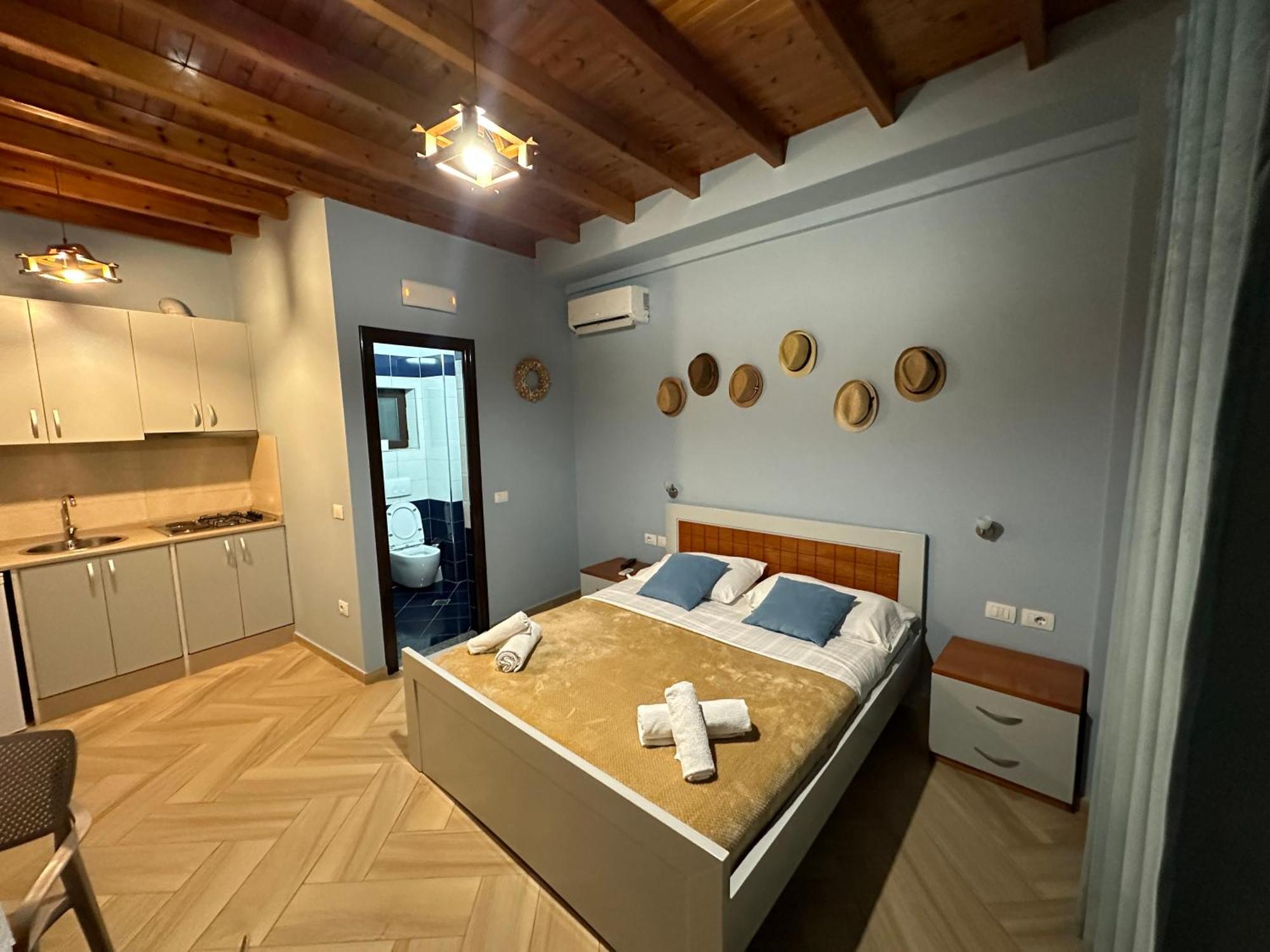 Arial Penthouse Suites Vlorë Exterior foto