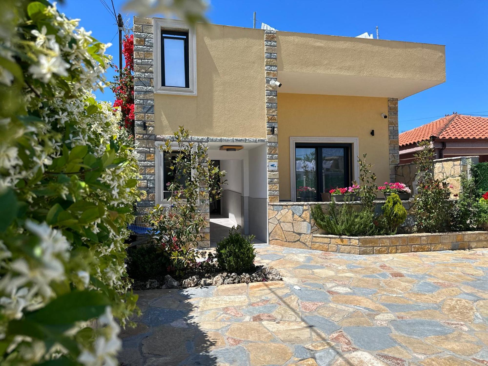 Arial Penthouse Suites Vlorë Exterior foto